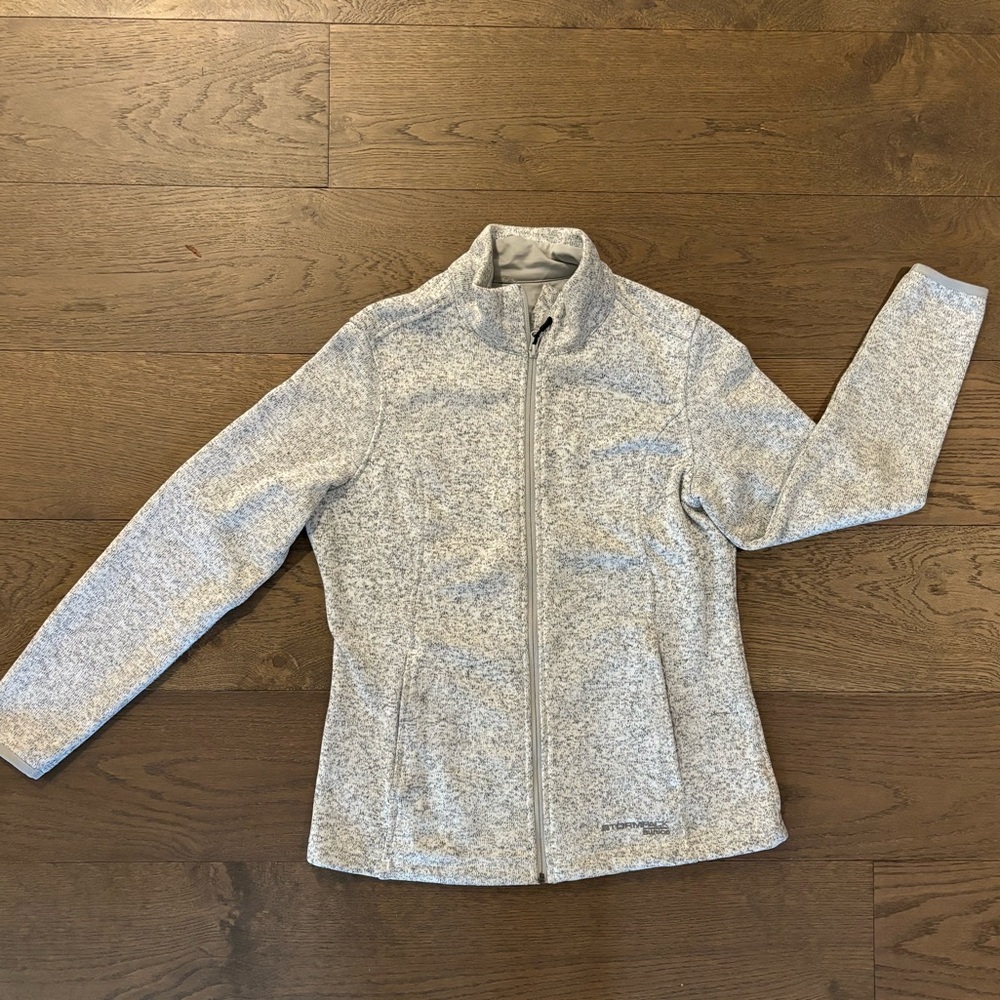 Women’s Large light-grey knit athlete jacket